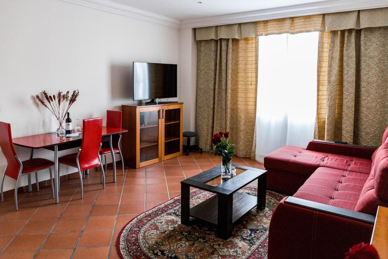 Hotel Pushkin Uralsk Dış mekan fotoğraf